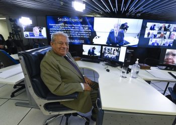 Paolinelli é homenageado em sessão especial do Senado Federal