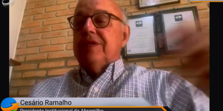 Abramilho externa preocupação com oferta e preços dos insumos