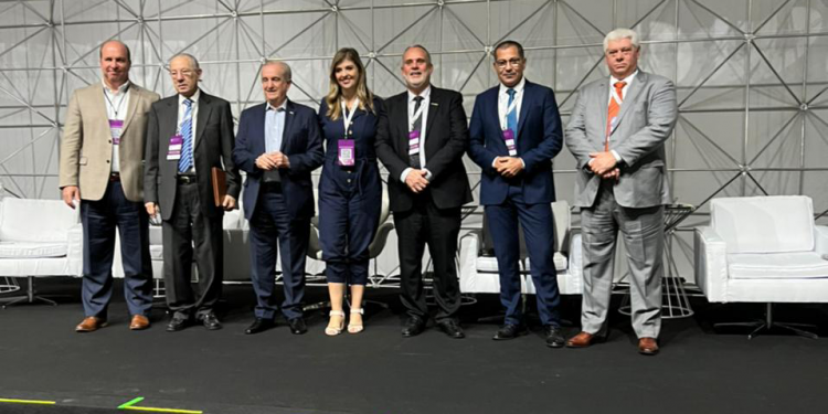 Abramilho debate oportunidades do setor no Congresso Nacional das Mulheres do Agro