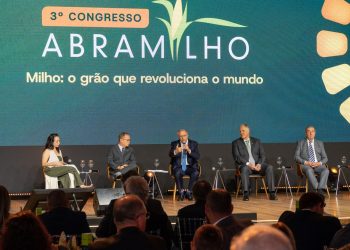 3ª edição do Congresso Abramilho homenageia jornalistas e tem participação do Presidente da República