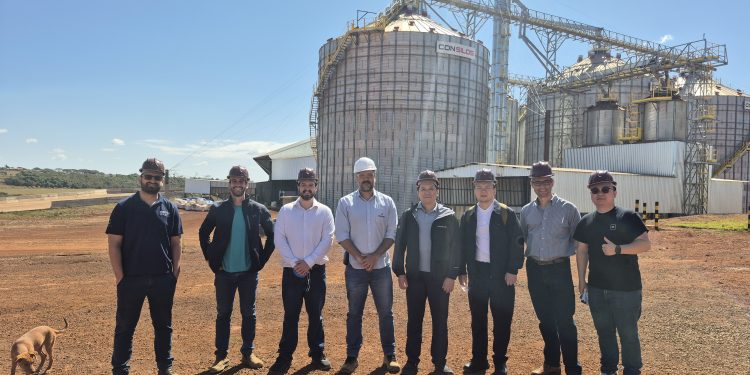 Cooperativa Coplacana recebe delegação Chinesa